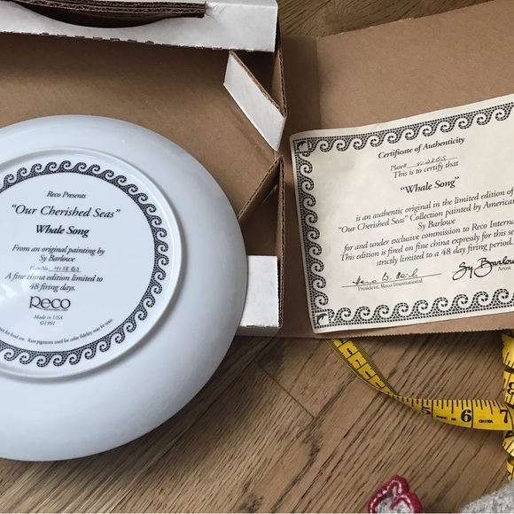 1991 Our Cherished Seas “Whale Song” plate in original packaging - Picture 3 of 9